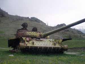 Первый подбитый азербайджанский танк